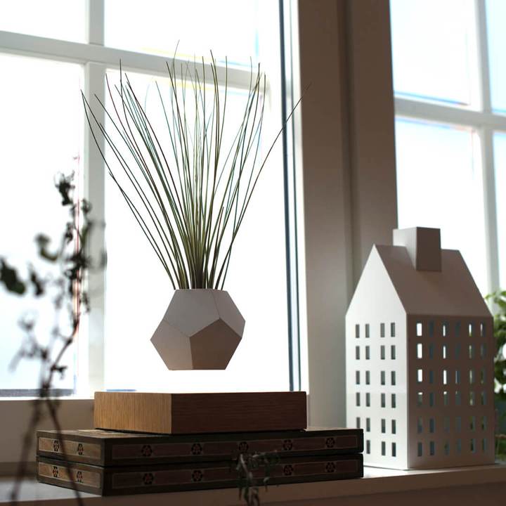 lyfe plant pot Flyte Lyfe